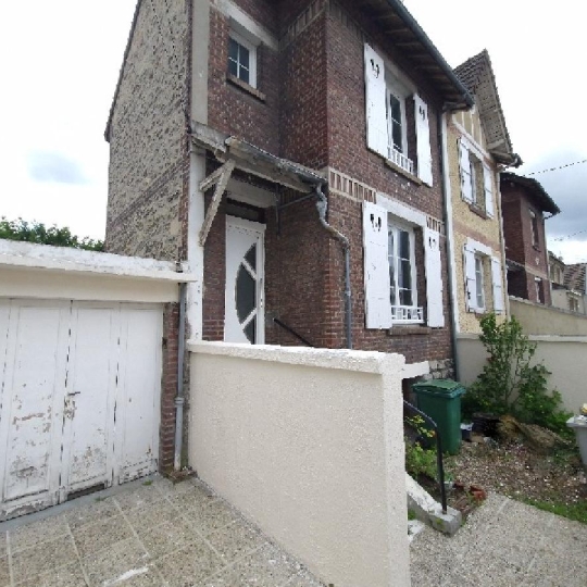  Annonces CHANTILLY : House | CREIL (60100) | 55 m2 | 179 000 € 