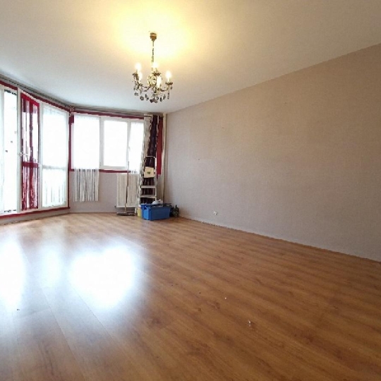  Annonces CHANTILLY : Apartment | NOGENT-SUR-OISE (60180) | 53 m2 | 87 000 € 