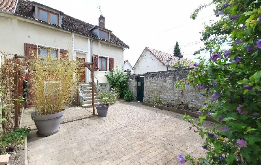 Annonces CHANTILLY : House | NOGENT-SUR-OISE (60180) | 70 m2 | 175 000 € 