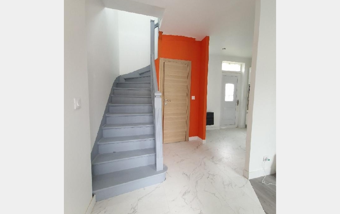 Annonces CHANTILLY : House | CREIL (60100) | 55 m2 | 179 000 € 