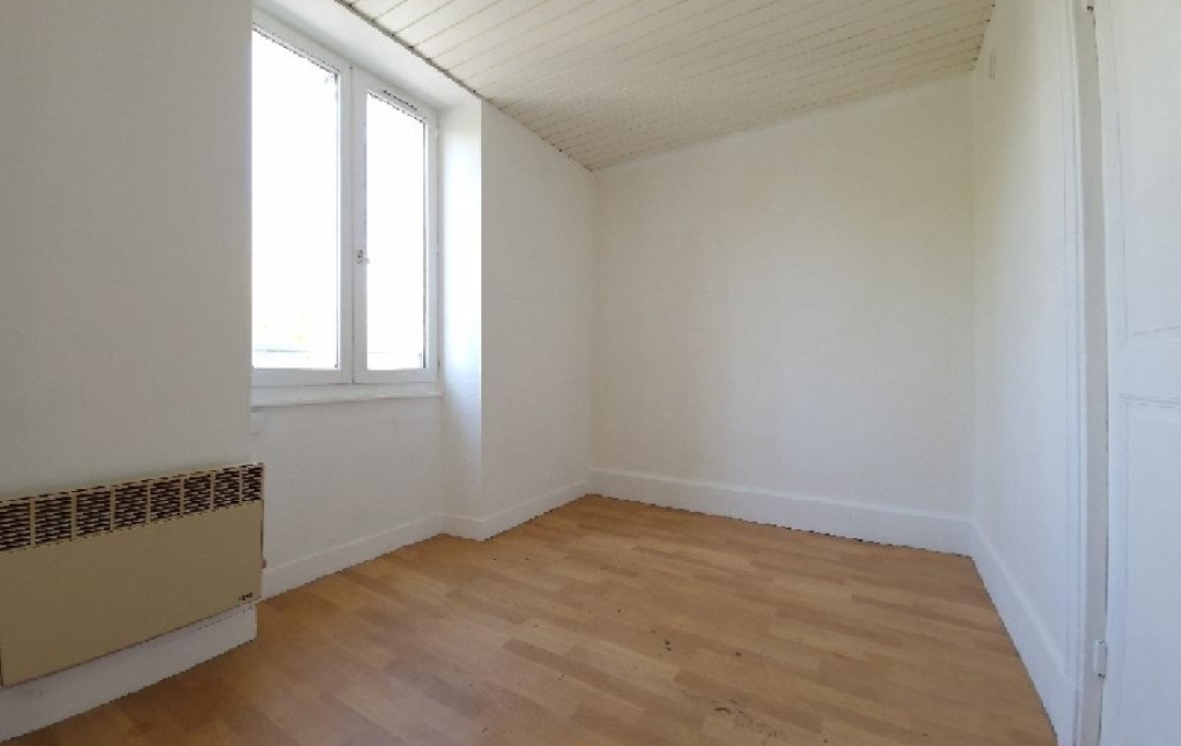 Annonces CHANTILLY : Apartment | NOGENT-SUR-OISE (60180) | 48 m2 | 85 000 € 