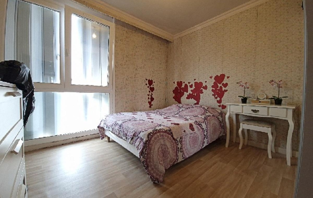 Annonces CHANTILLY : Apartment | NOGENT-SUR-OISE (60180) | 66 m2 | 118 000 € 