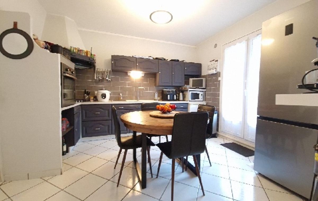 Annonces CHANTILLY : Maison / Villa | NOGENT-SUR-OISE (60180) | 92 m2 | 230 000 € 